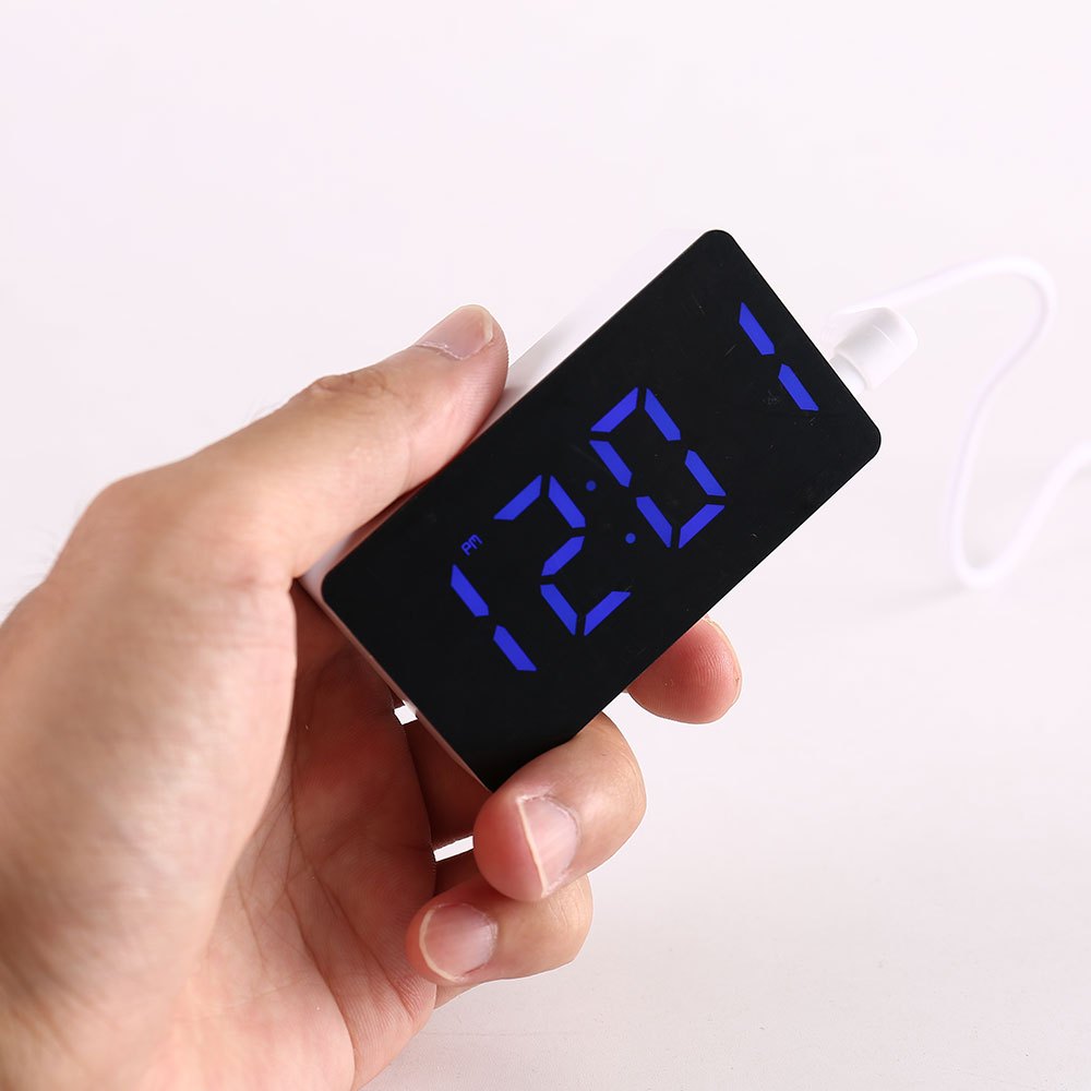LED elektronische Uhr Spiegel  – Smart Home Improvement Bewertung und Preis
